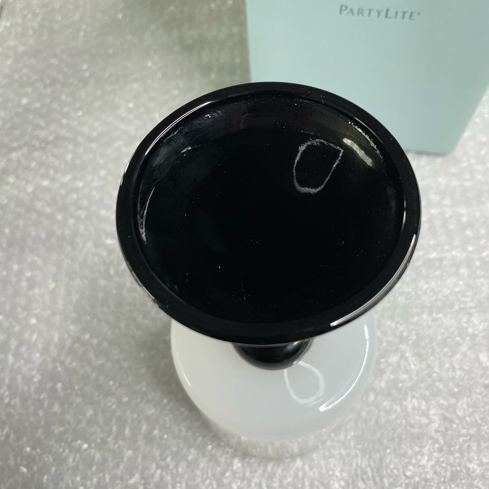 Partylite P9684 - Picture 4 of 6